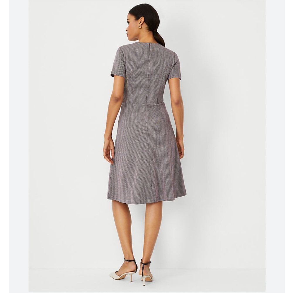 NWT Ann Taylor Houndstooth Short Sleeve Flare Dress - Picture 3 of 4